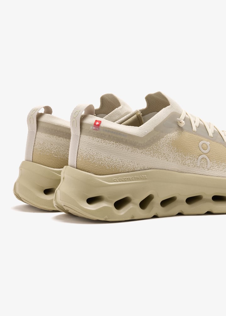 On Beige & Sand Sneakers with Sculpted Cutout Sole