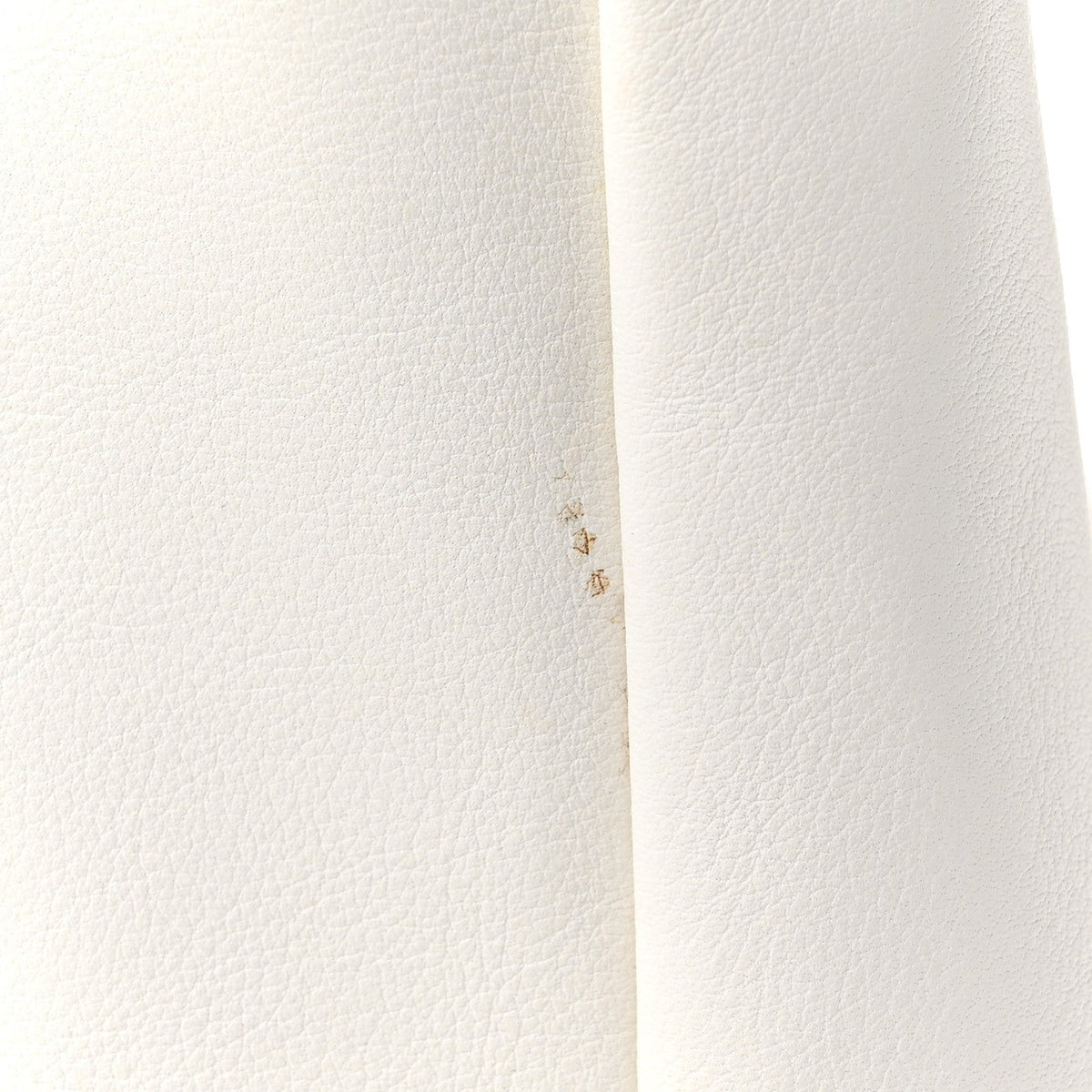 GOYARD Anjou PM Reversible Tote – White Chevron Canvas & Leather