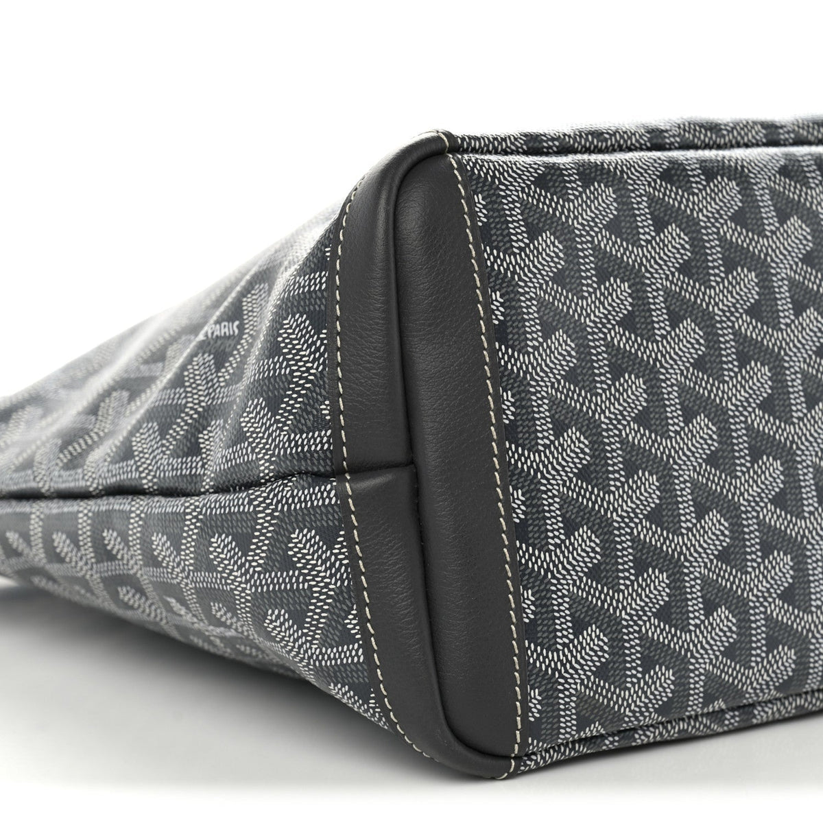 GOYARD Artois PM Tote Bag – Grey Chevron Canvas & Leather Trim