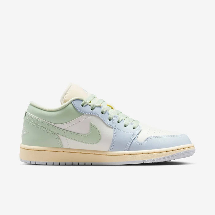 Air Jordan 1 Low WMNS Jade Aura