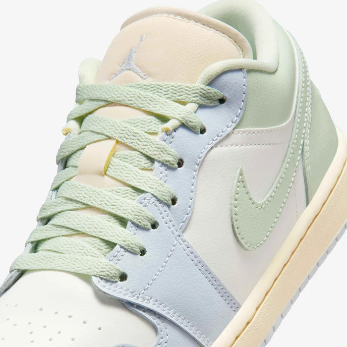 Air Jordan 1 Low WMNS Jade Aura