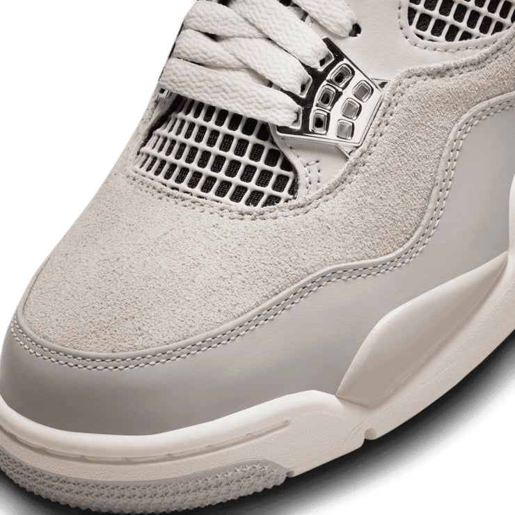 Air Jordan 4 Retro Frozen Moments – Grey & Silver Sneakers