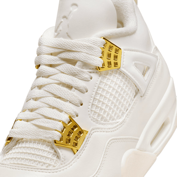 Air Jordan 4 Retro Metallic Gold – Cream & Gold Sneakers