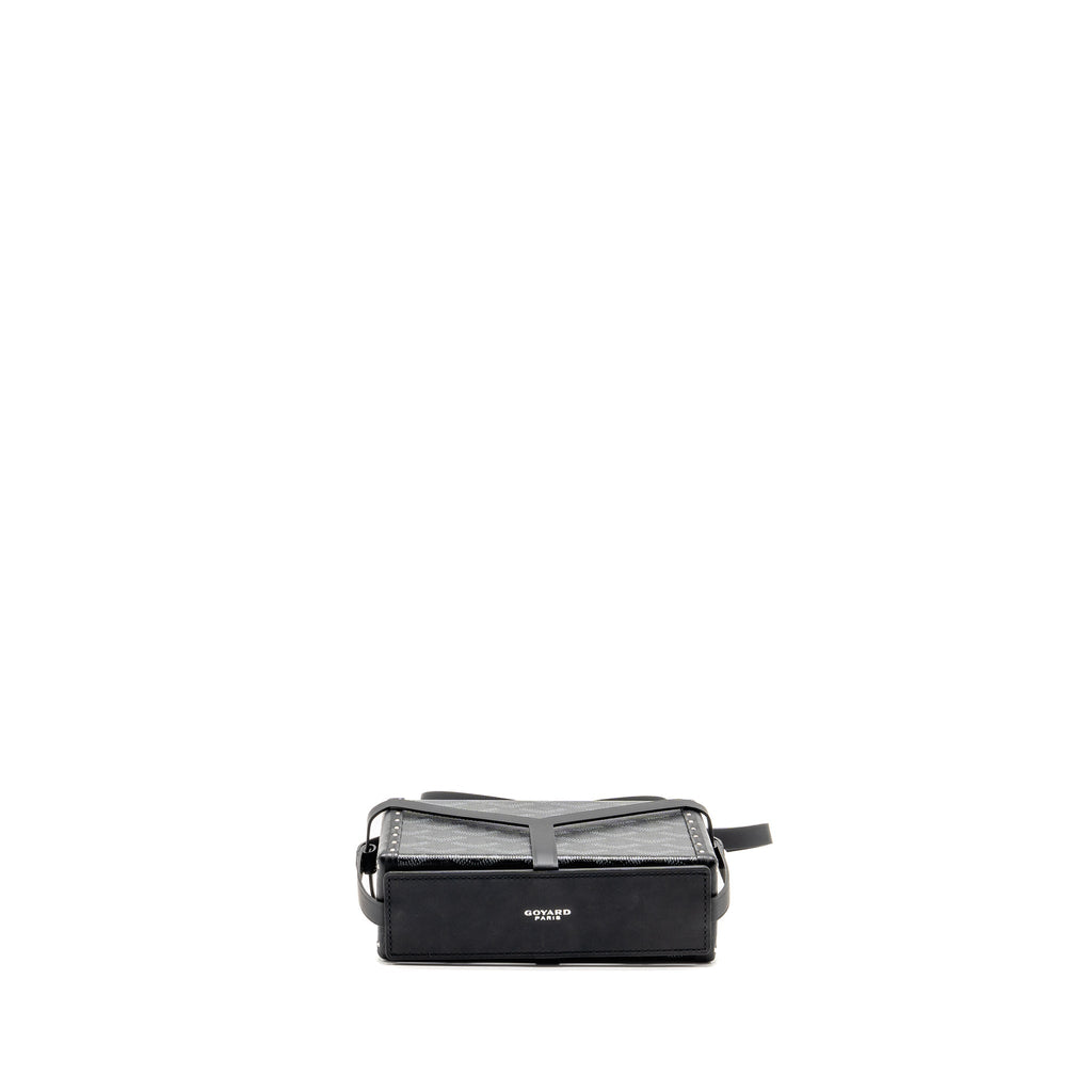 Goyard Minaüdière Trunk Bag – Black Goyardine Canvas, Silver Hardware