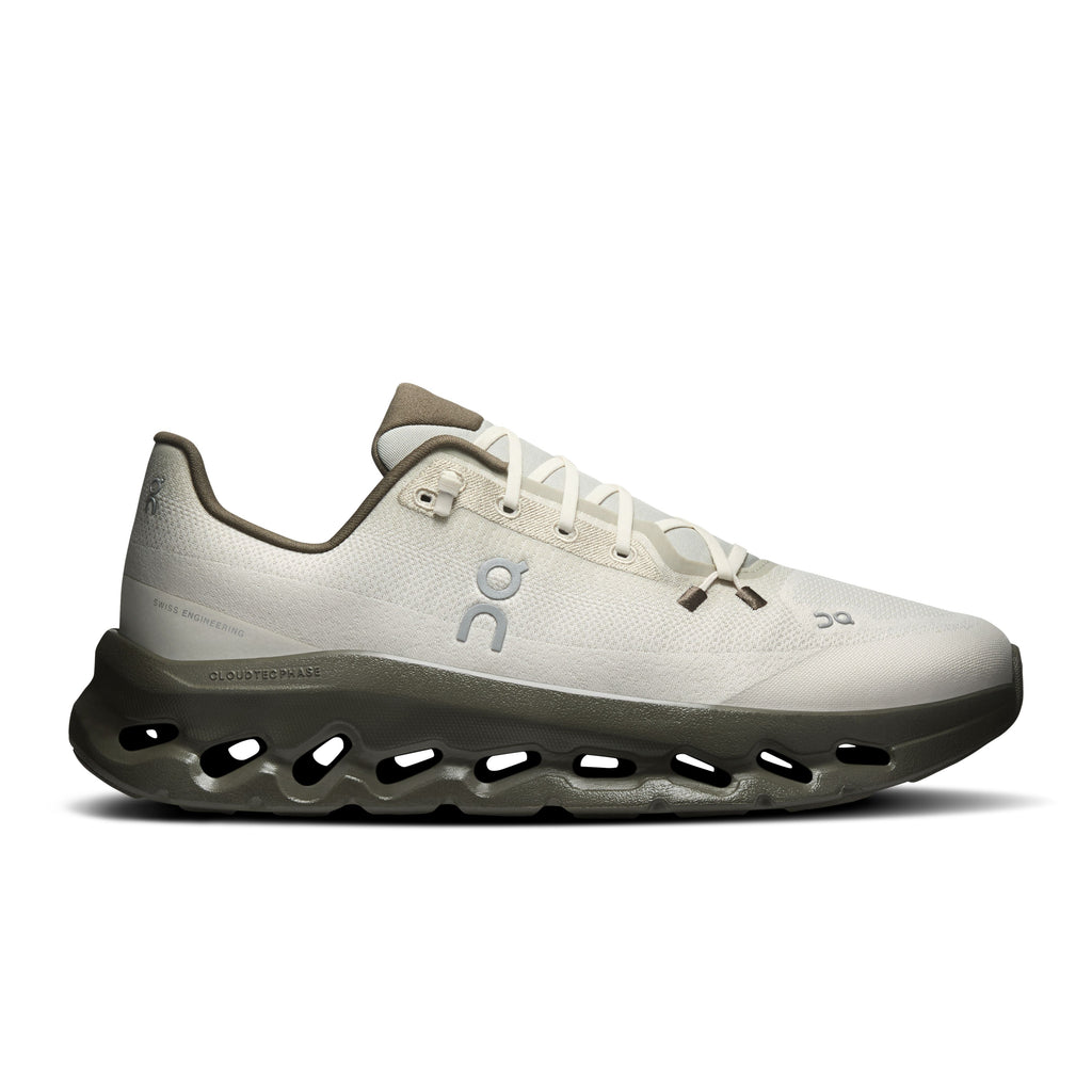 On Cloudtilt Fen Grain Sneakers