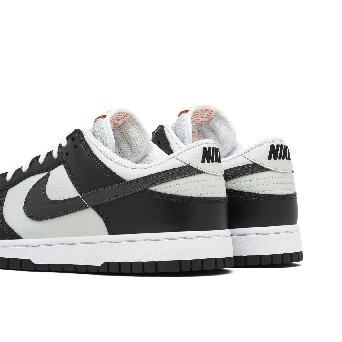 Nike Dunk Low GS Black Bright Mandarin Mini Swoosh Casual Sneakers FN7808-001