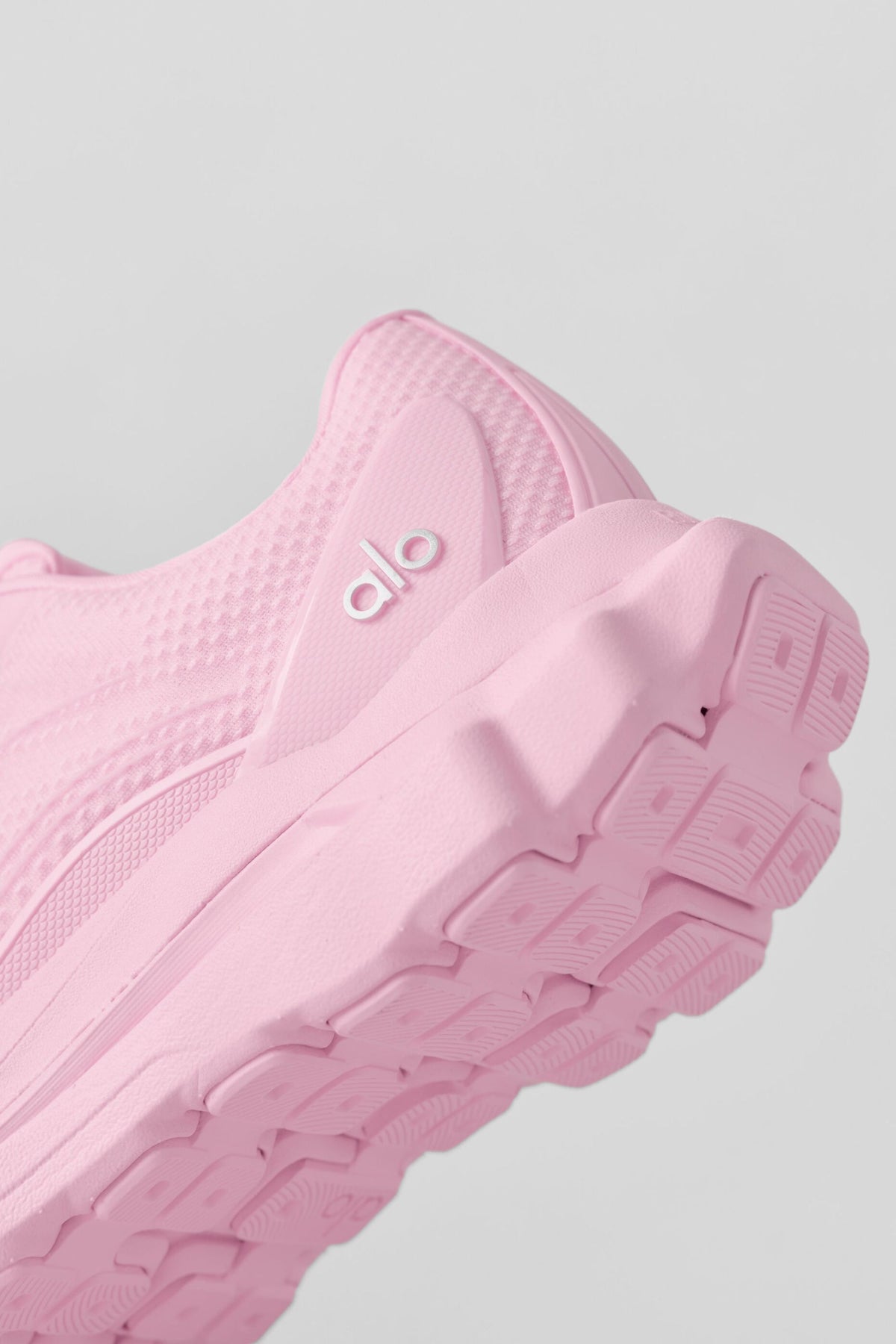 Alo Light Pink Mesh Lace-Up Sneakers